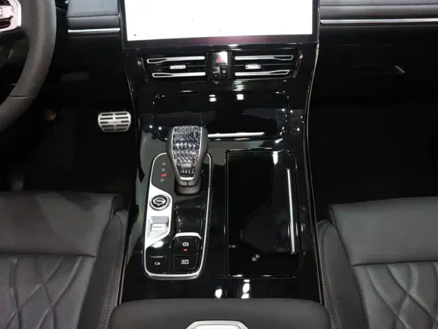 GAC Trumpchi M8 — Фото автомобиля 15