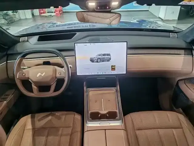 Onvo L90 — Фото автомобиля 5