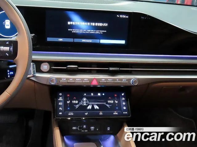 Hyundai Grandeur Grandeur (GN7) 2.5 Бензин 2WD — Фото автомобиля 11