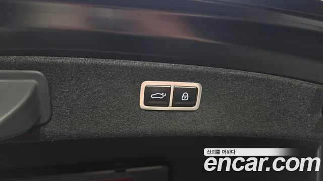 Genesis G80 Electrified G80 (RG3) — Фото автомобиля 29