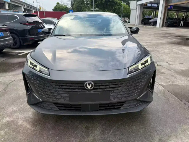 Changan Lamore — Фото автомобиля 2