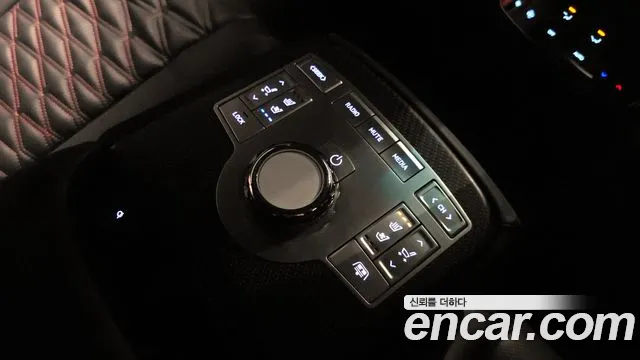 Genesis G80 Бензин 3.5 турбо AWD — Фото автомобиля 19
