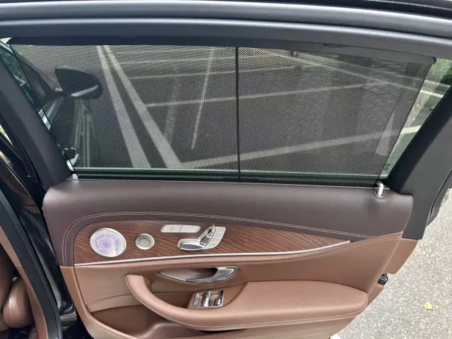 Mercedes-Benz E-Class — Фото автомобиля 10