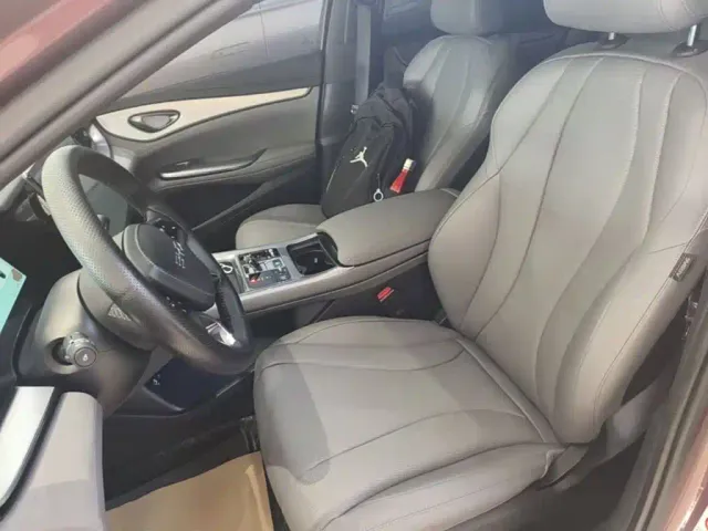 BYD Seal 07 DM-i — Фото автомобиля 14