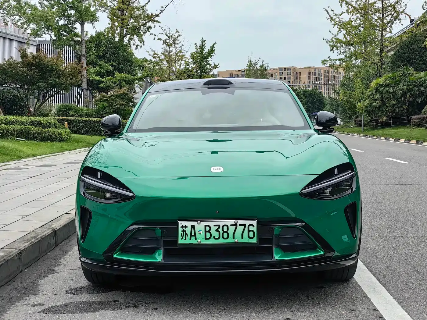 Xiaomi Auto Xiaomi YU7 2025 Extended Range AWD Pro — Фото автомобиля 2