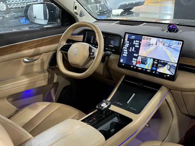 Aito M7 — Фото автомобиля 11