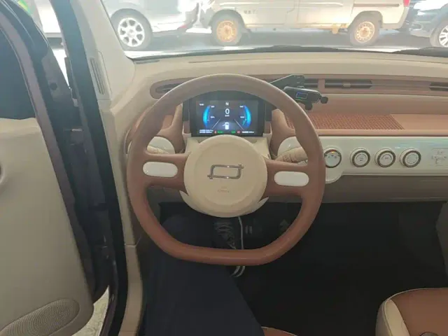 Besturn Bestune Pony 2026 222km Shining Horse — Фото автомобиля 10