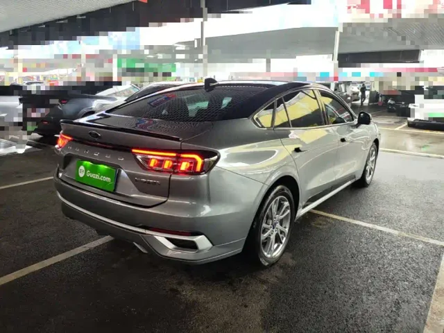 Ford Mondeo — Фото автомобиля 6