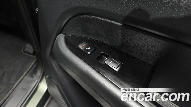 KG_Mobility_Ssangyong Rexton Новый Rexton Sport Khan Дизель 2.2 4WD — Фото автомобиля 19