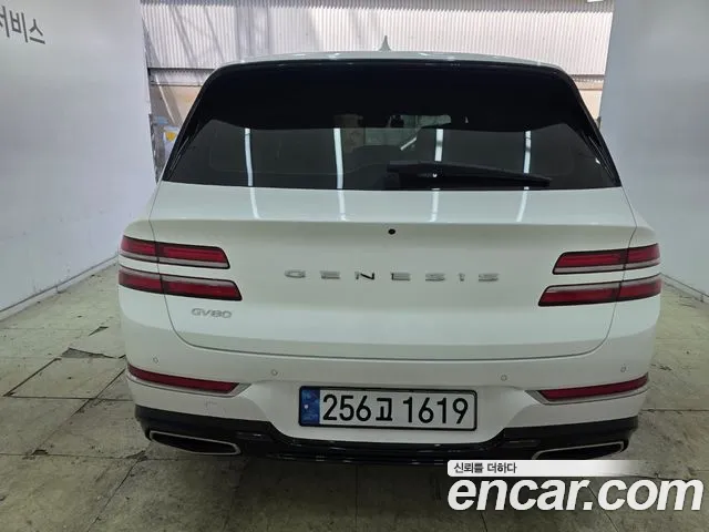 Genesis GV80 2.5T Бензин 2WD — Фото автомобиля 4