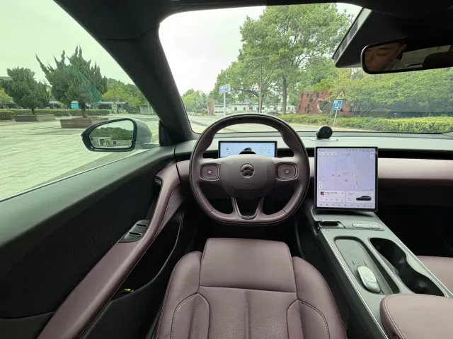 Nio ET5 Touring — Фото автомобиля 9