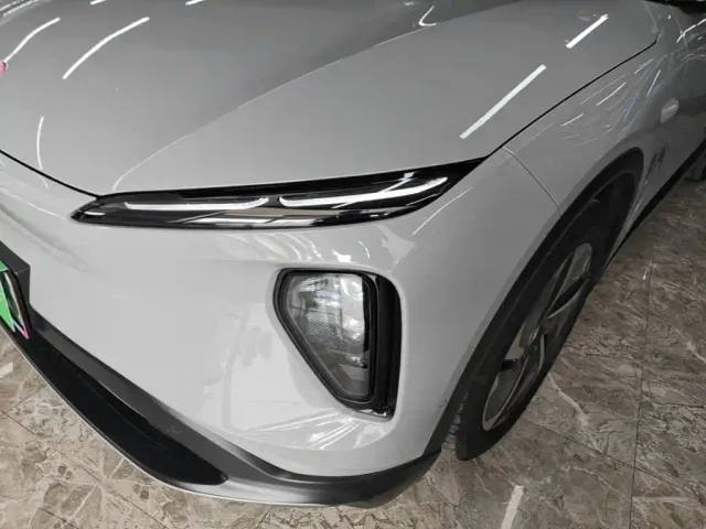 Nio ES6 — Фото автомобиля 23