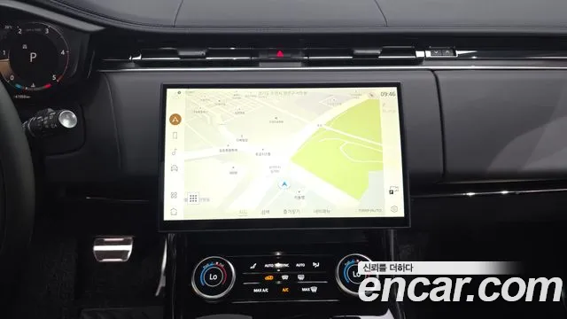 Land Rover Range Rover Sport — Фото автомобиля 12
