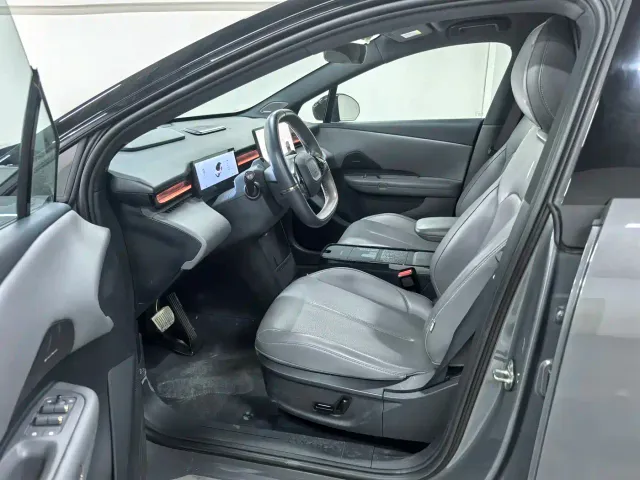 Lynk & Co Z20 — Фото автомобиля 3