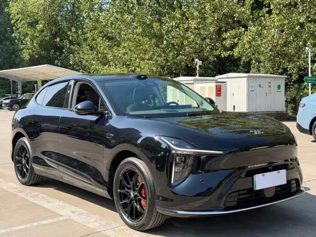 IM Motors LS6 — Фото автомобиля 3
