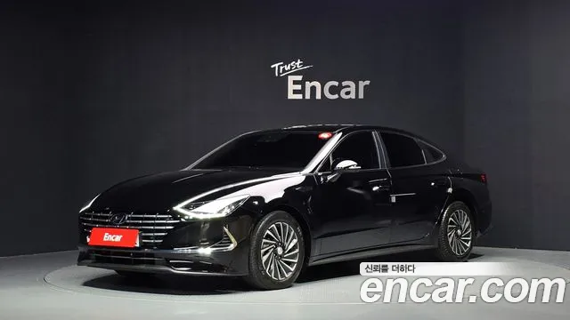 Фотография автомобиля — Hyundai Sonata DN8