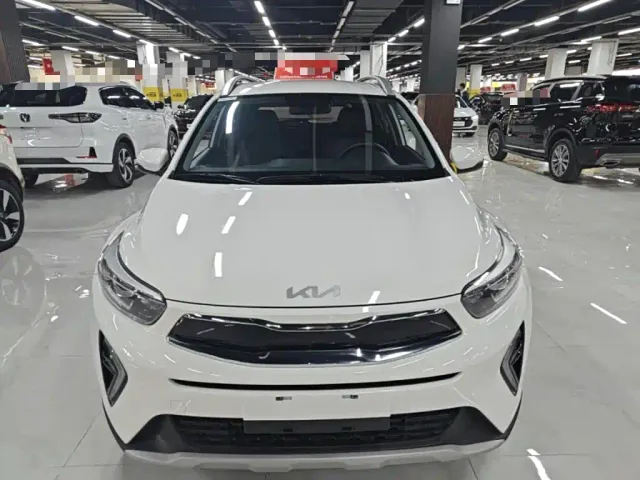 Kia KX1 — Фото автомобиля 2