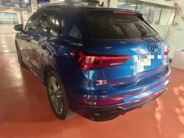 Audi Q3 — Фото автомобиля 3