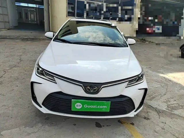 Toyota Corolla — Фото автомобиля 2