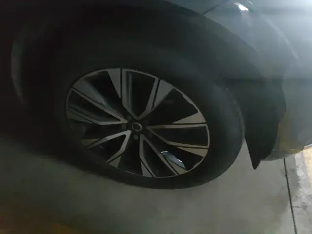 Volvo XC60 — Фото автомобиля 6