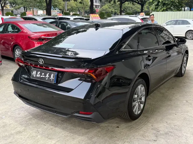 Toyota Avalon — Фото автомобиля 17
