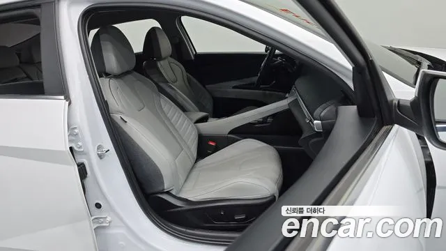 Hyundai Avante CN7 — Фото автомобиля 25