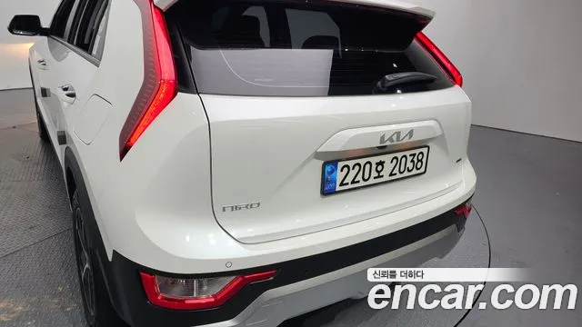 Kia Niro The All New Niro Prestige — Фото автомобиля 23