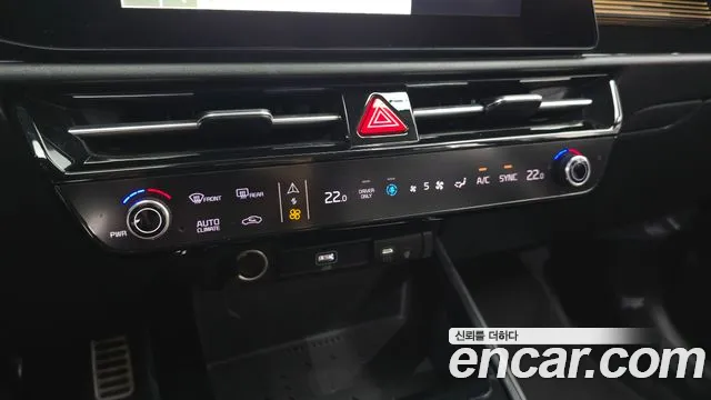Kia Niro The All New — Фото автомобиля 29