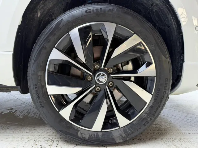 Skoda Karoq — Фото автомобиля 8