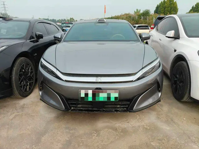 BYD Han L — Фото автомобиля 2
