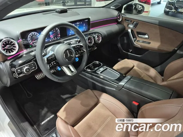 Mercedes-Benz A-Class — Фото автомобиля 16