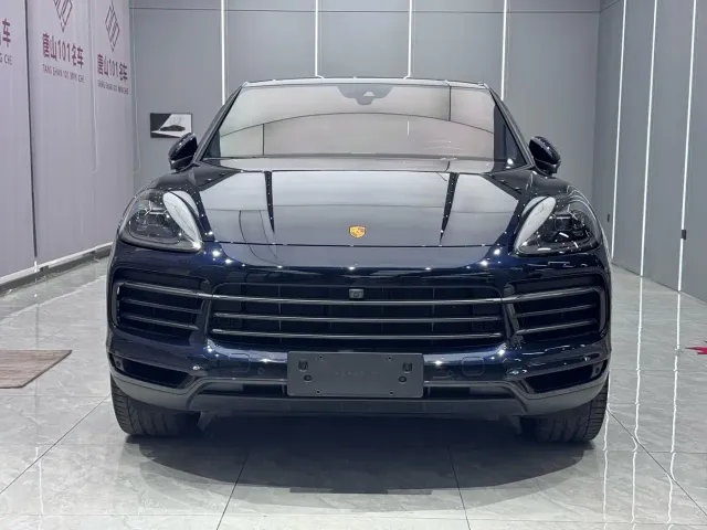 Porsche Cayenne — Фото автомобиля 3