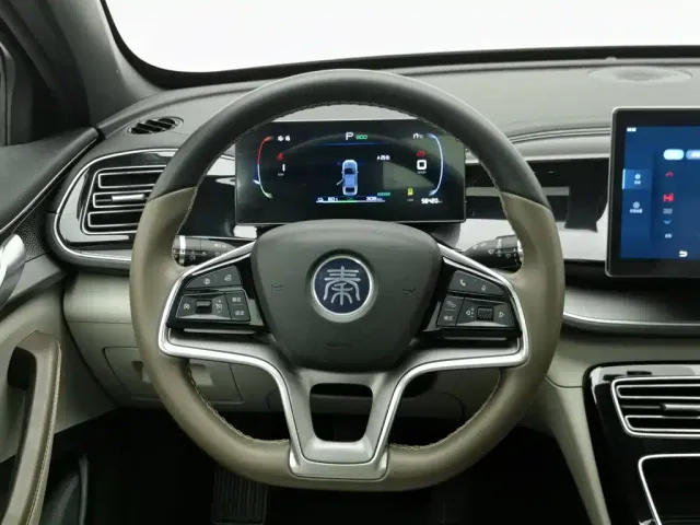 BYD Qin PLUS — Фото автомобиля 11
