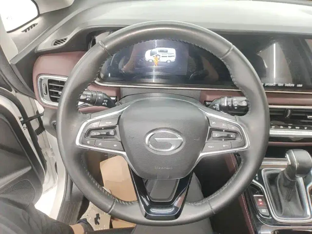 GAC Trumpchi M6 — Фото автомобиля 10
