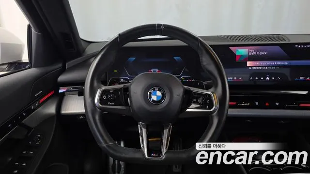 BMW 5 Series G60 — Фото автомобиля 19