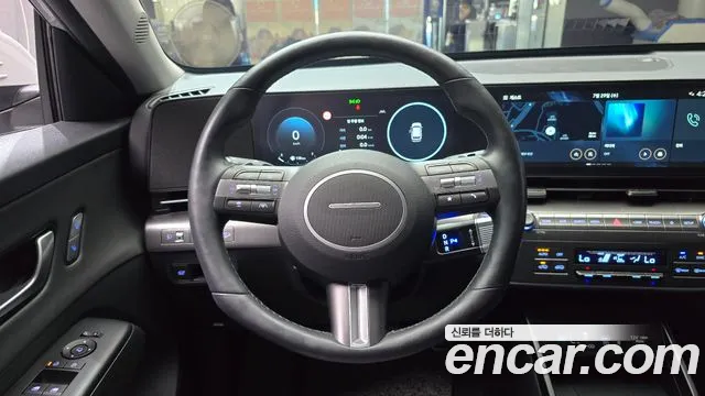Hyundai Kona Kona (SX2) Бензин 1.6 Turbo 4WD — Фото автомобиля 13