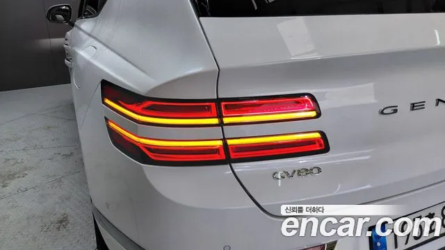 Genesis GV80 — Фото автомобиля 8