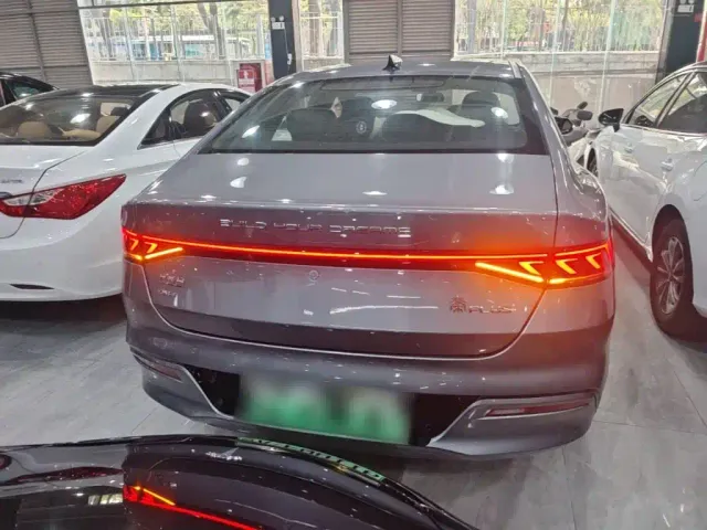 BYD Qin PLUS — Фото автомобиля 5