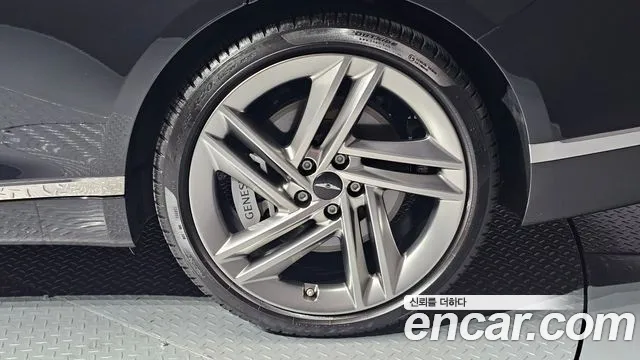 Genesis G80 RG3 — Фото автомобиля 21