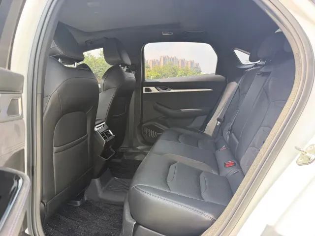 Geely Xingrui — Фото автомобиля 15
