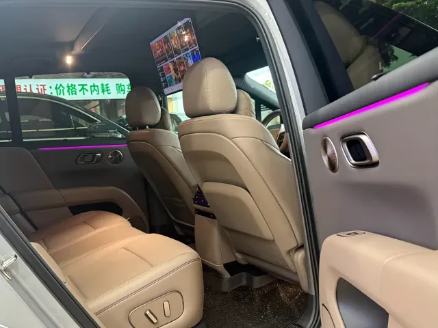 Li Auto i6 — Фото автомобиля 7