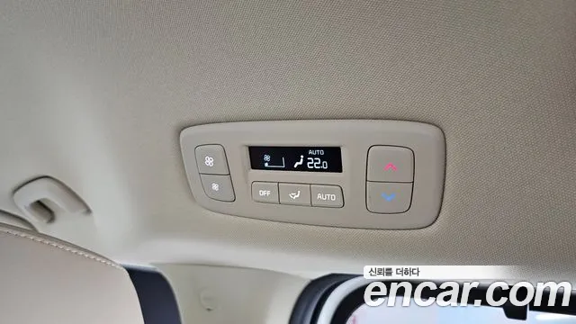 Kia Canival Carnival 4 поколение Бензин 7 мест Signature — Фото автомобиля 28