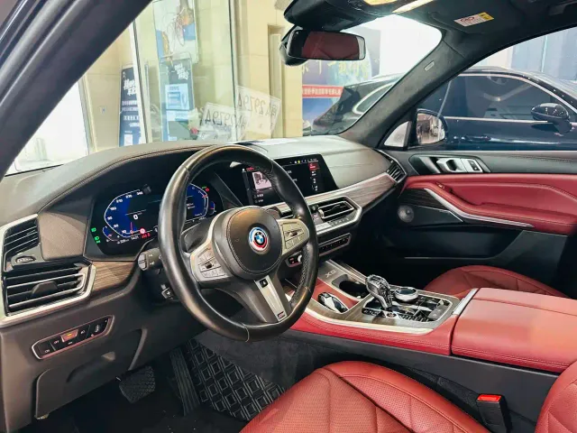 BMW X5 — Фото автомобиля 4