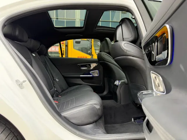 Mercedes-Benz C-Class — Фото автомобиля 9