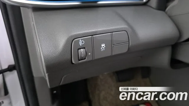 Hyundai Avante — Фото автомобиля 28