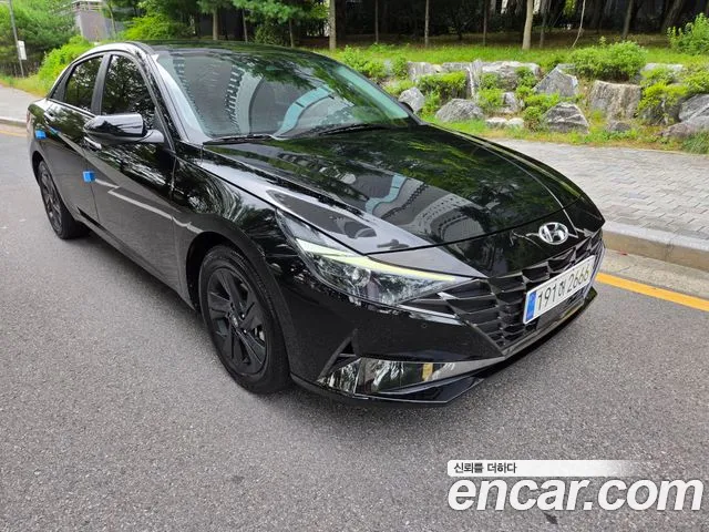 Фотография автомобиля — Hyundai AVANTE