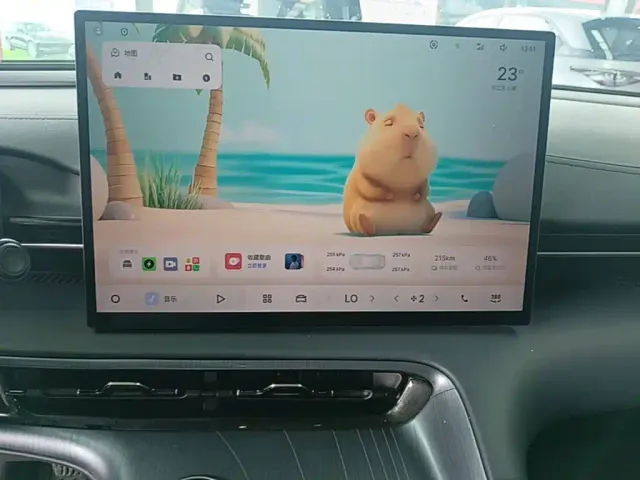 Geely Galaxy E5 — Фото автомобиля 12
