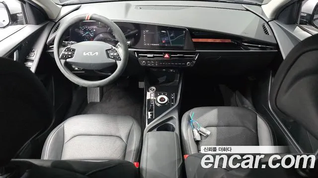 Kia Niro New — Фото автомобиля 10