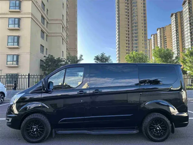 Ford Tourneo — Фото автомобиля 17