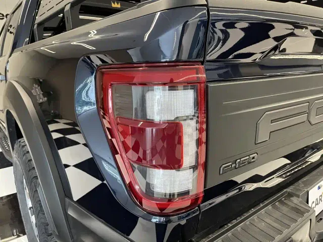 Ford F-150 Raptor — Фото автомобиля 11